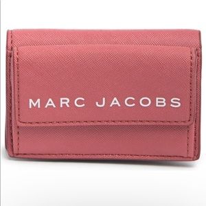 LAST ONE! MARC JACOBS Fold Trifold Wallet | Santa Fe Red | NWT | Lot 422A